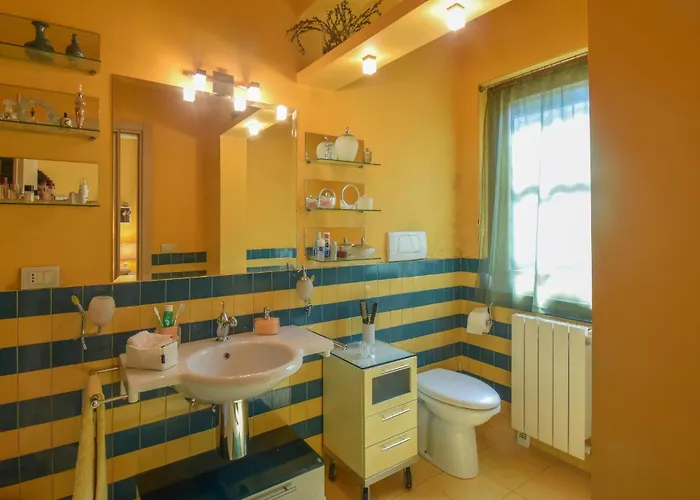 度假居 6 Bedroom Amazing In *